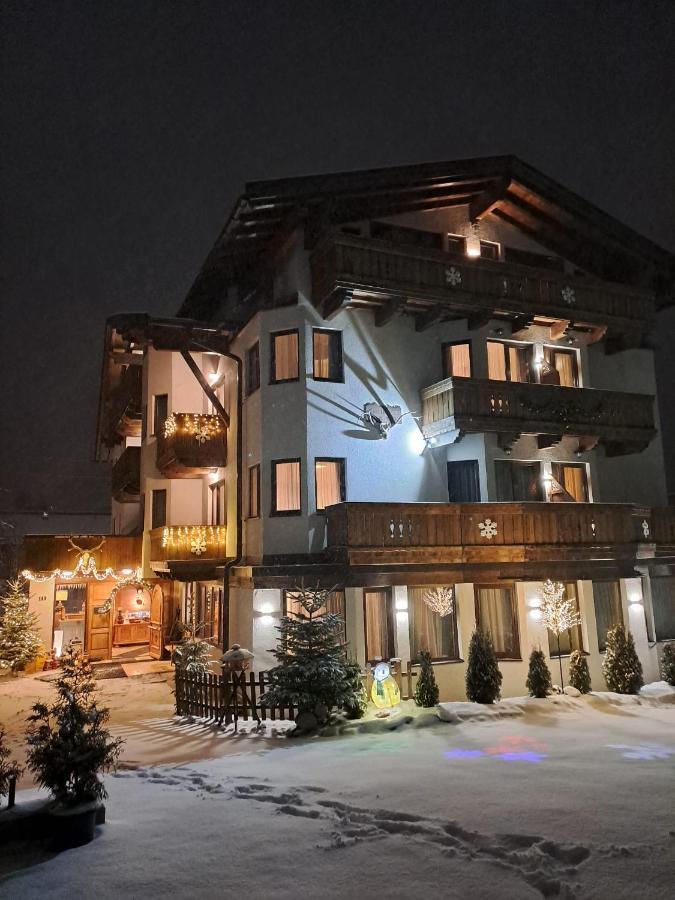 Zwei Hirsche Villa Seefeld in Tirol Eksteriør billede