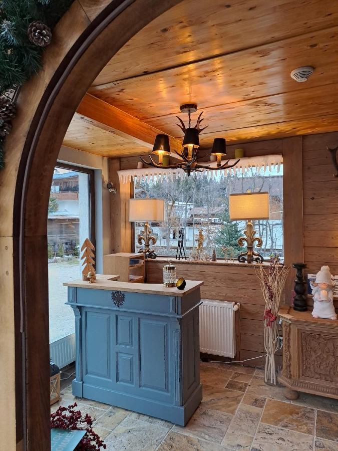 Zwei Hirsche Villa Seefeld in Tirol Eksteriør billede