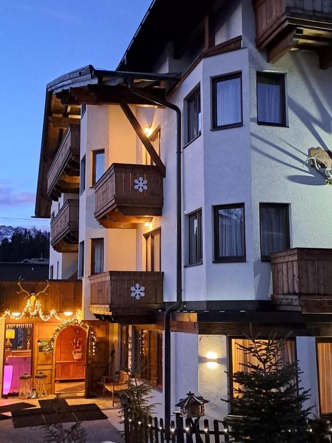 Zwei Hirsche Villa Seefeld in Tirol Eksteriør billede